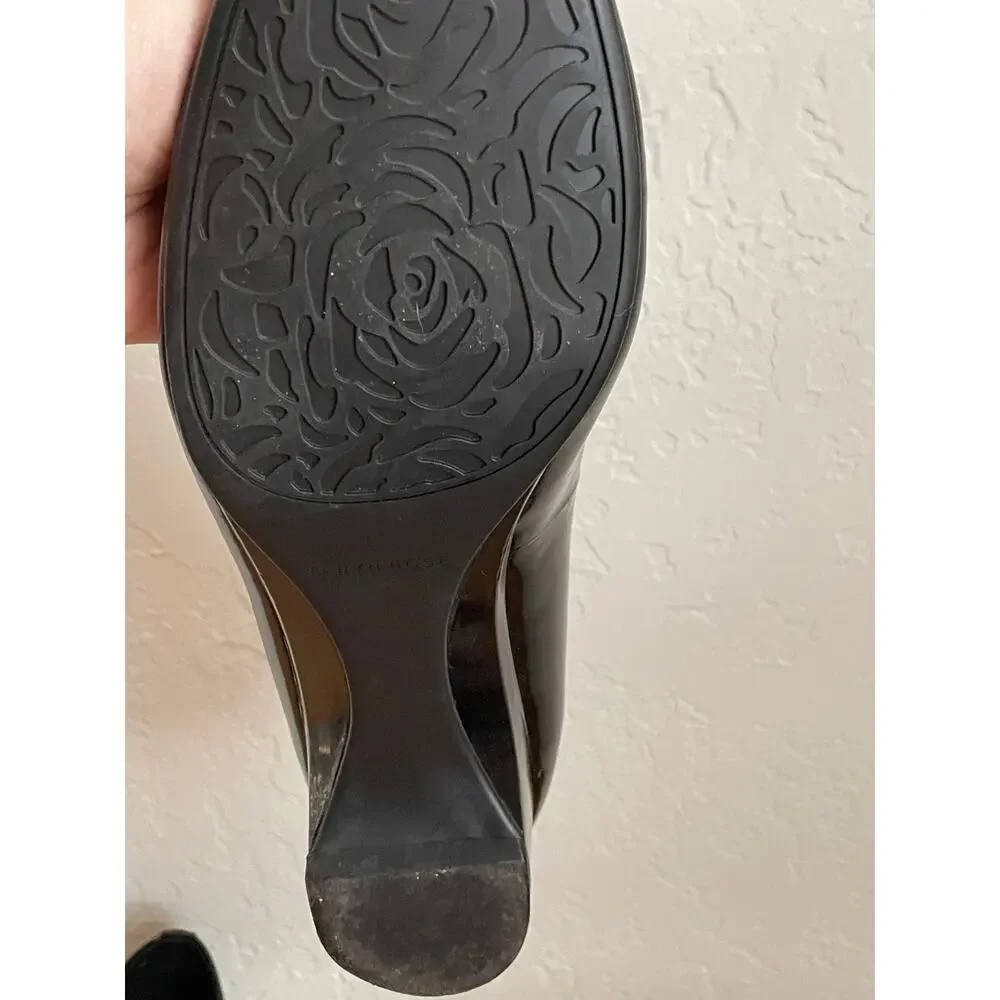 Taryn Rose Black Patent Low Wedge Pumps Comfort Heels Women’s size 11